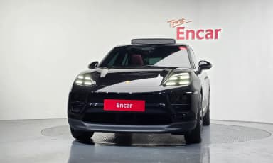 Macan EV