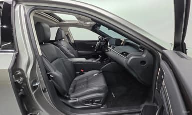 ES300h 7th Generation