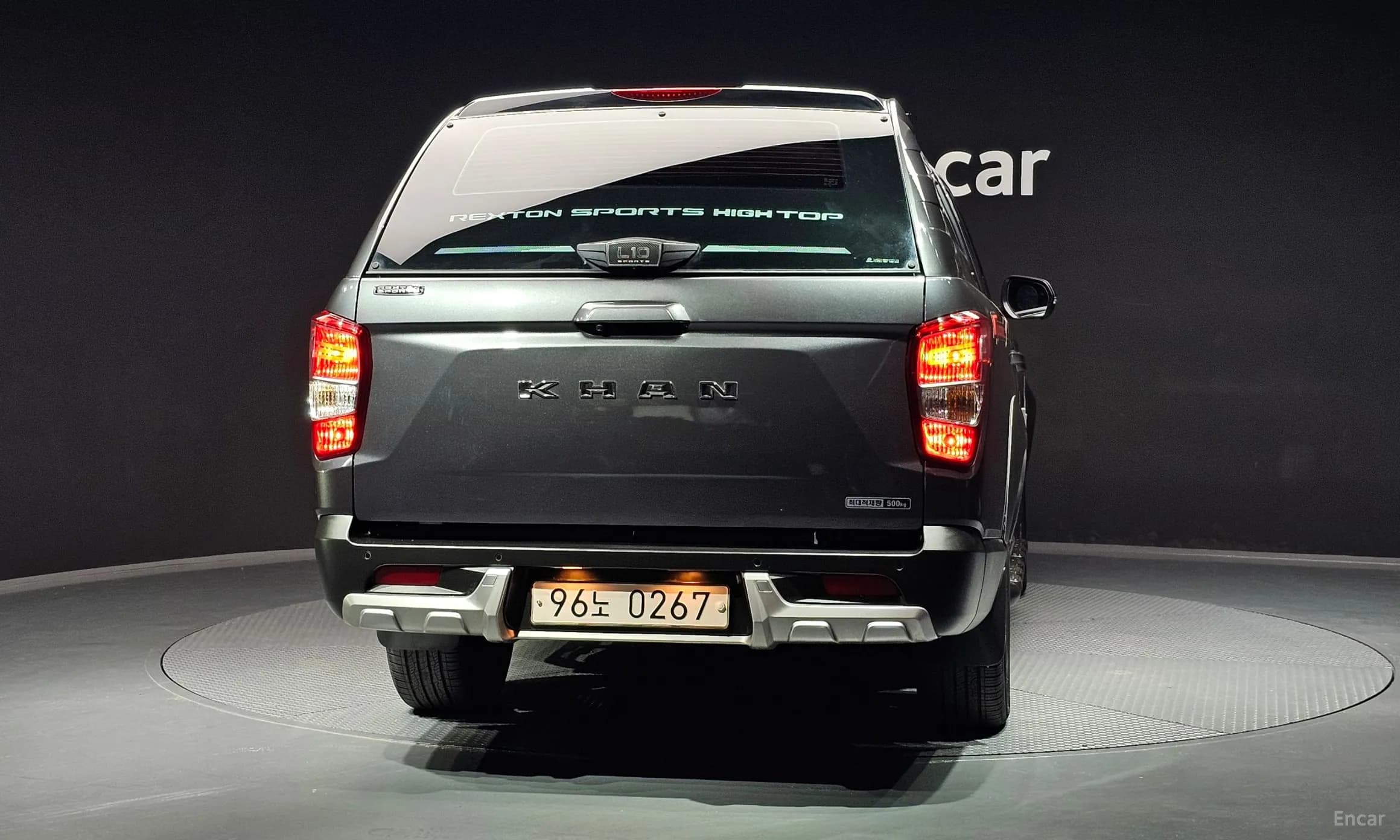 Rexton Sports Khan