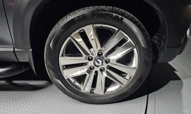 Rexton Sports Khan