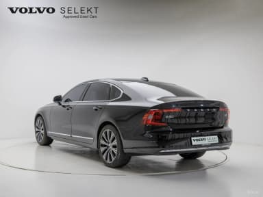 S90