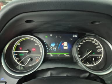 Camry (XV70)