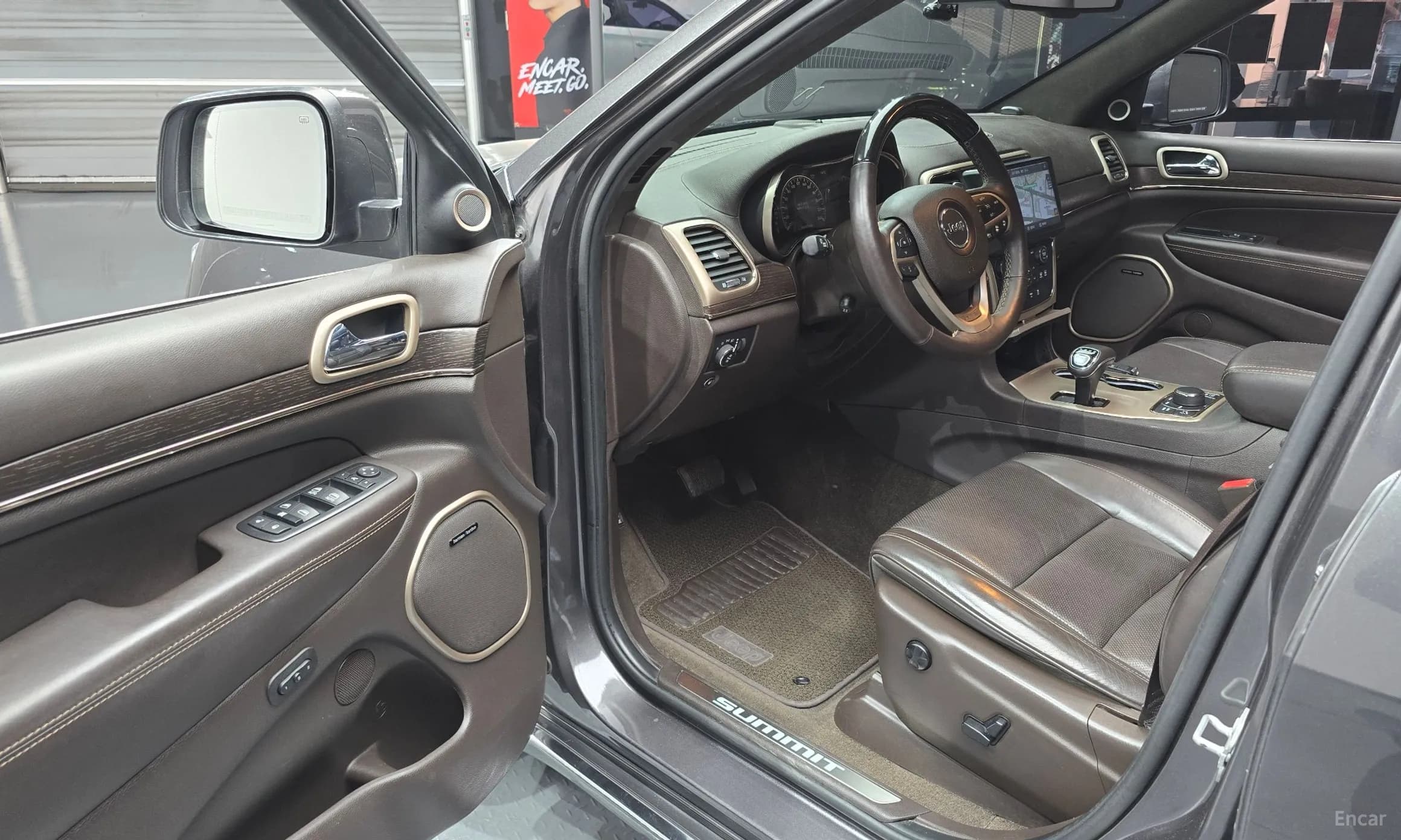 Grand Cherokee
