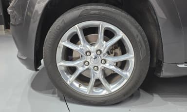 Grand Cherokee