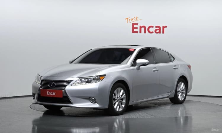 New ES300h