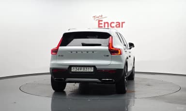 XC40