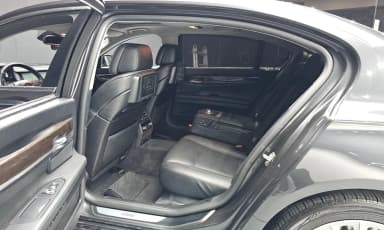 7 Series (F01)