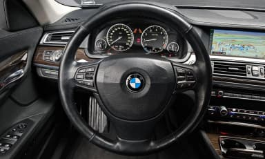 7 Series (F01)
