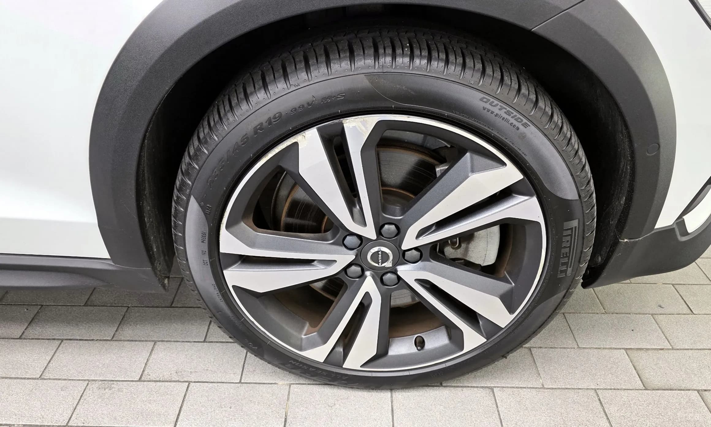 V60 Cross-Country 2nd Generation