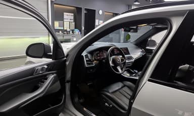 X5 (G05)