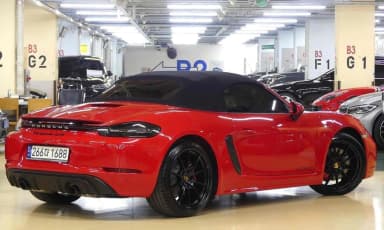 718 Boxster