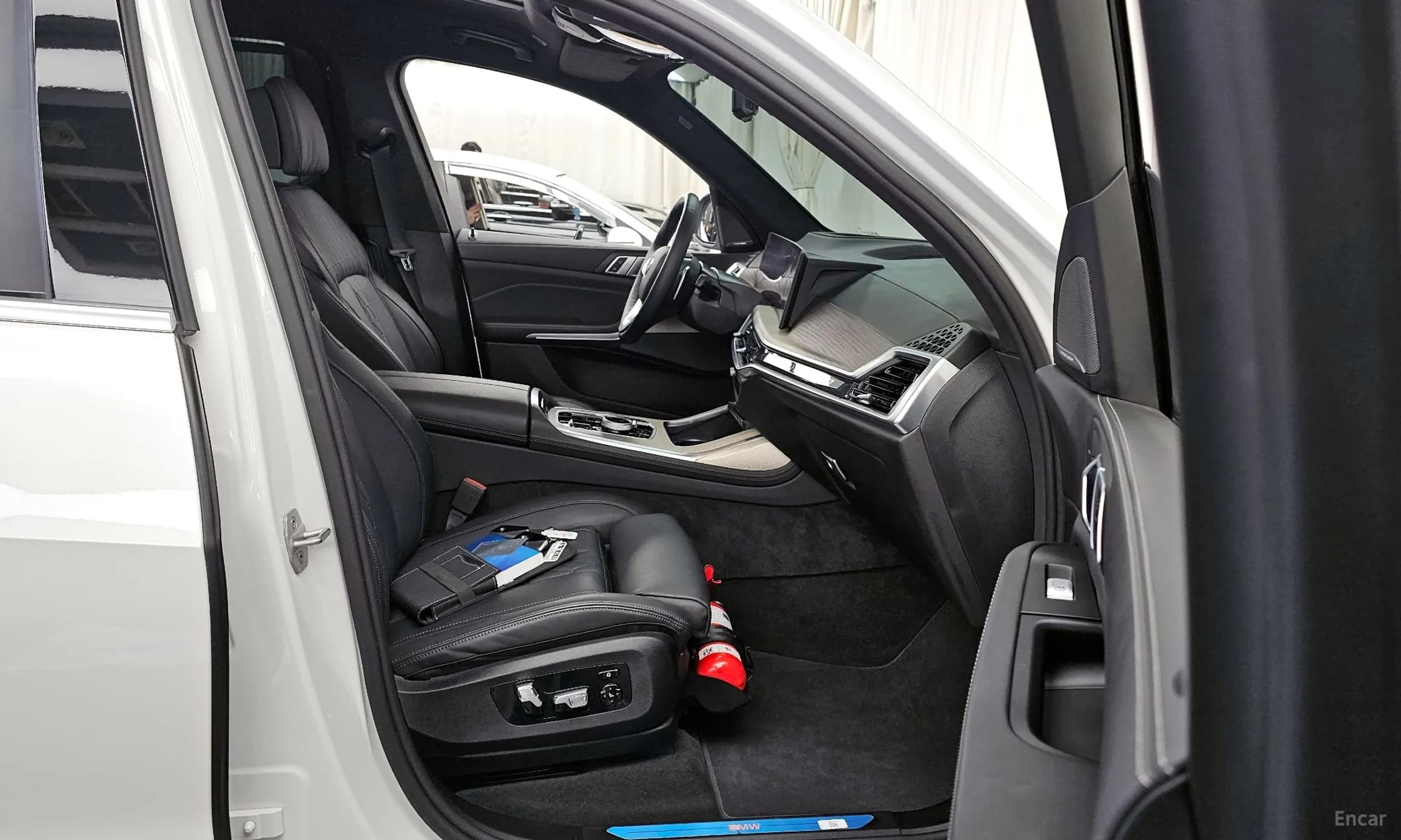 X7 (G07)