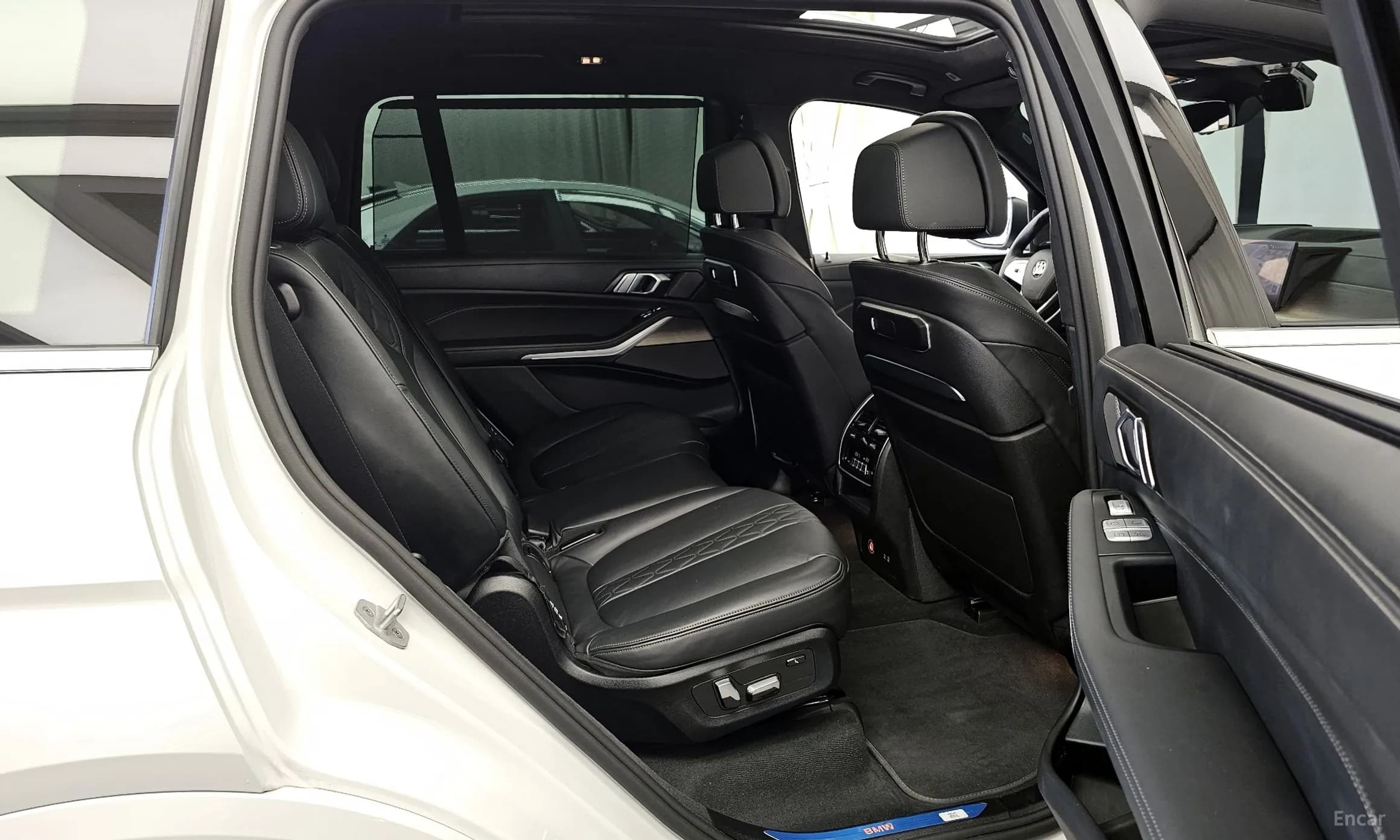 X7 (G07)