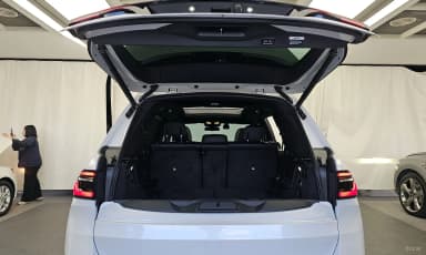 X7 (G07)