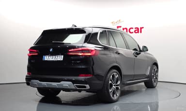 X5 (G05)