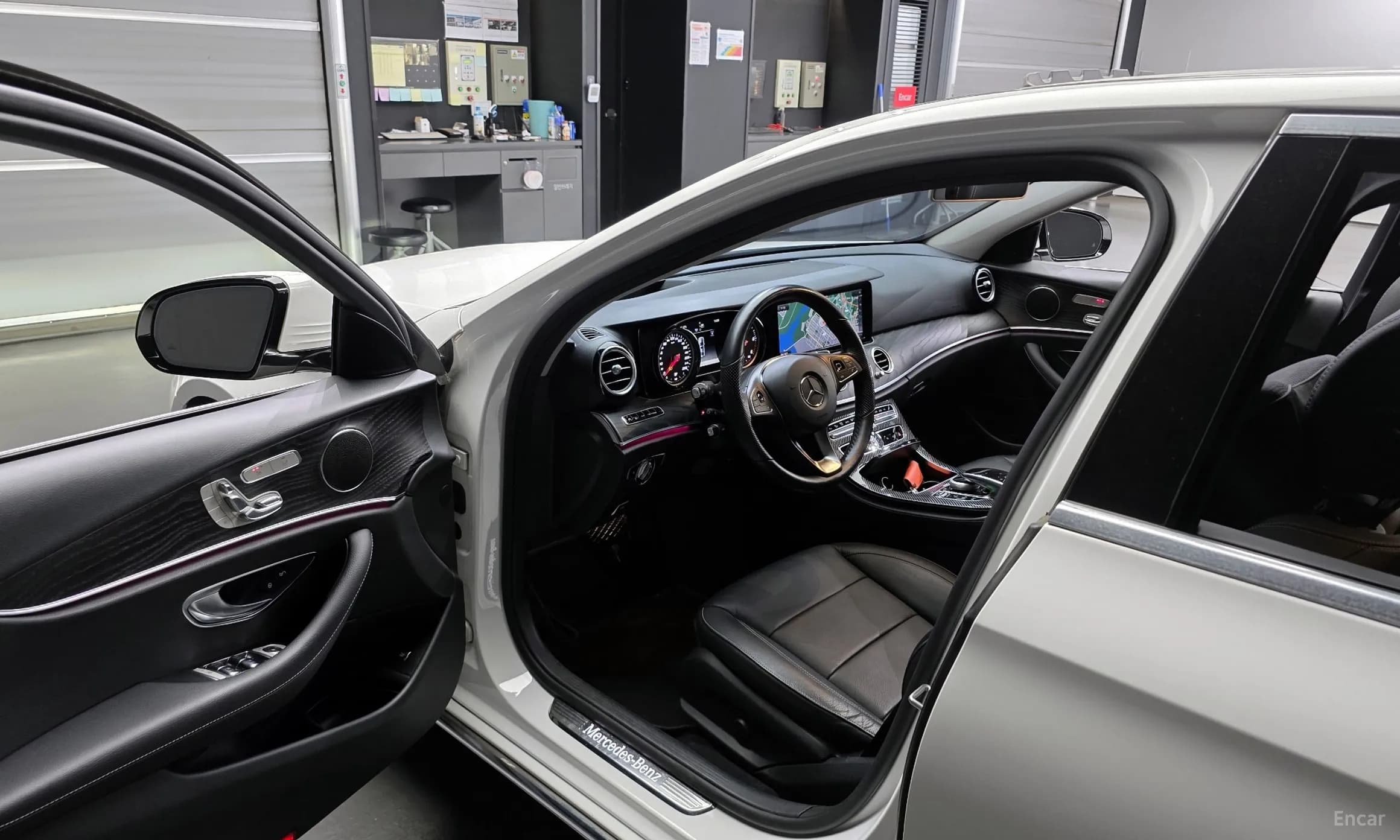E-Class W213