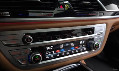 7 Series (G11)