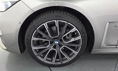 7 Series (G11)