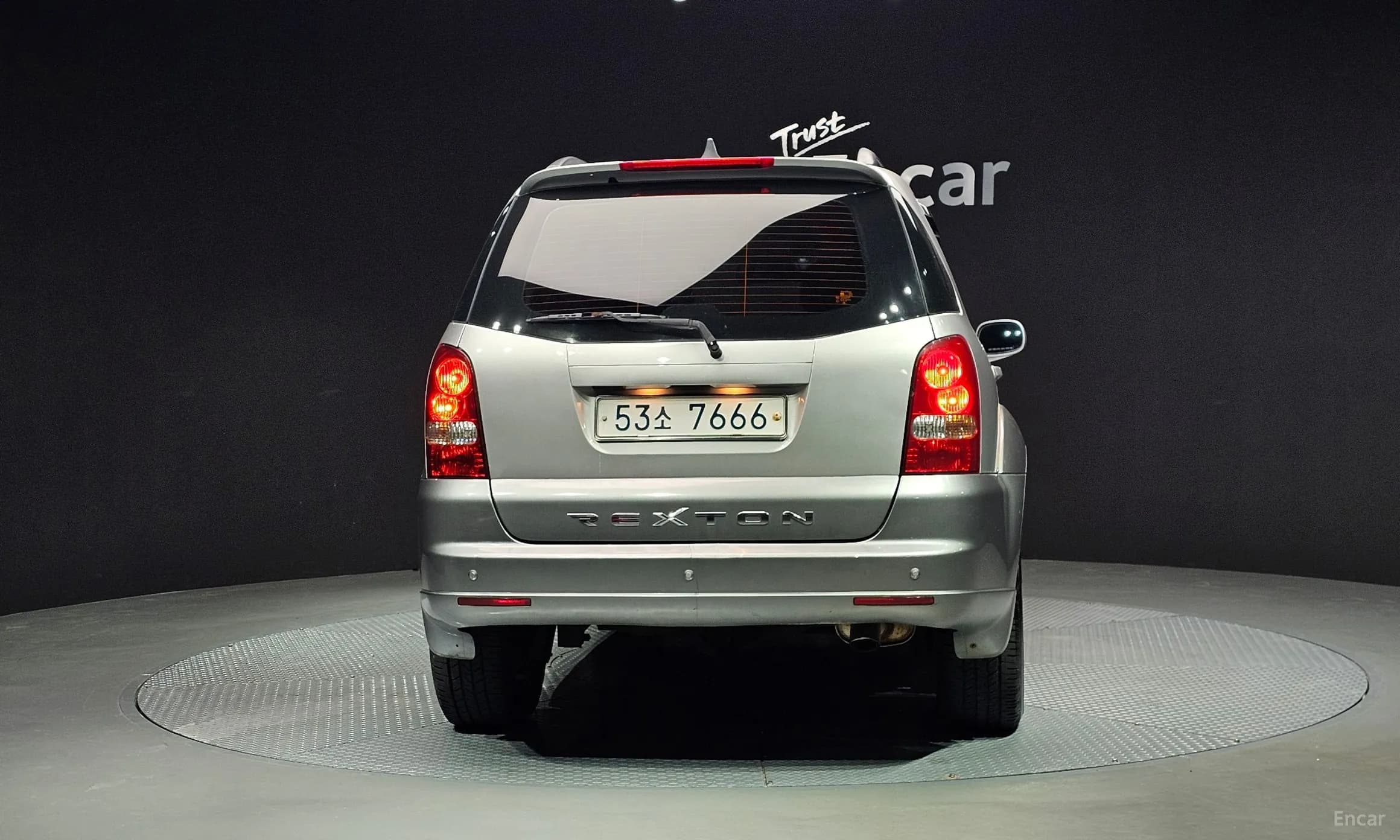Super Rexton