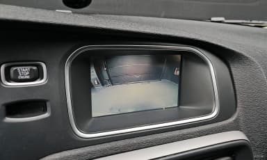 V40