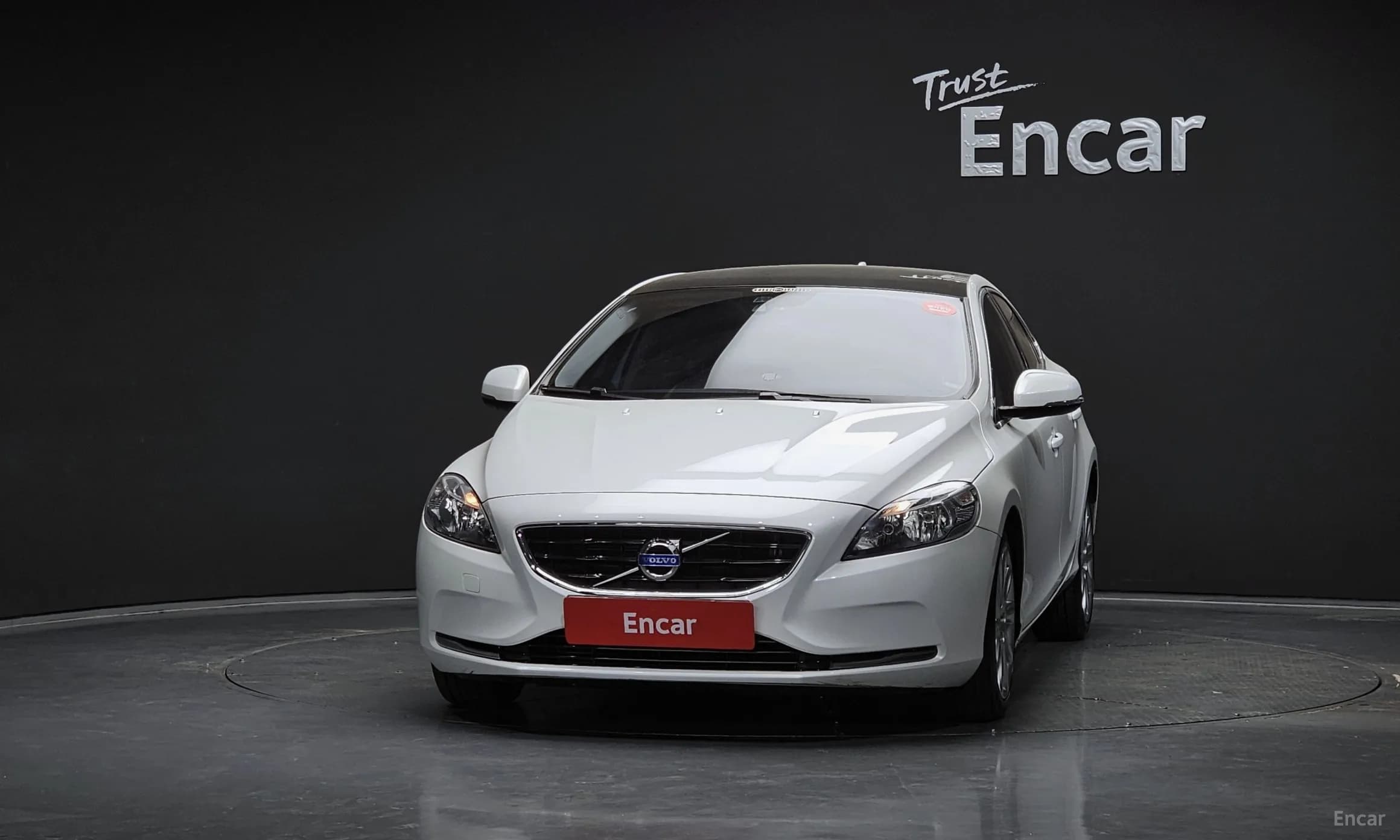 V40