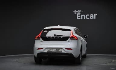 V40