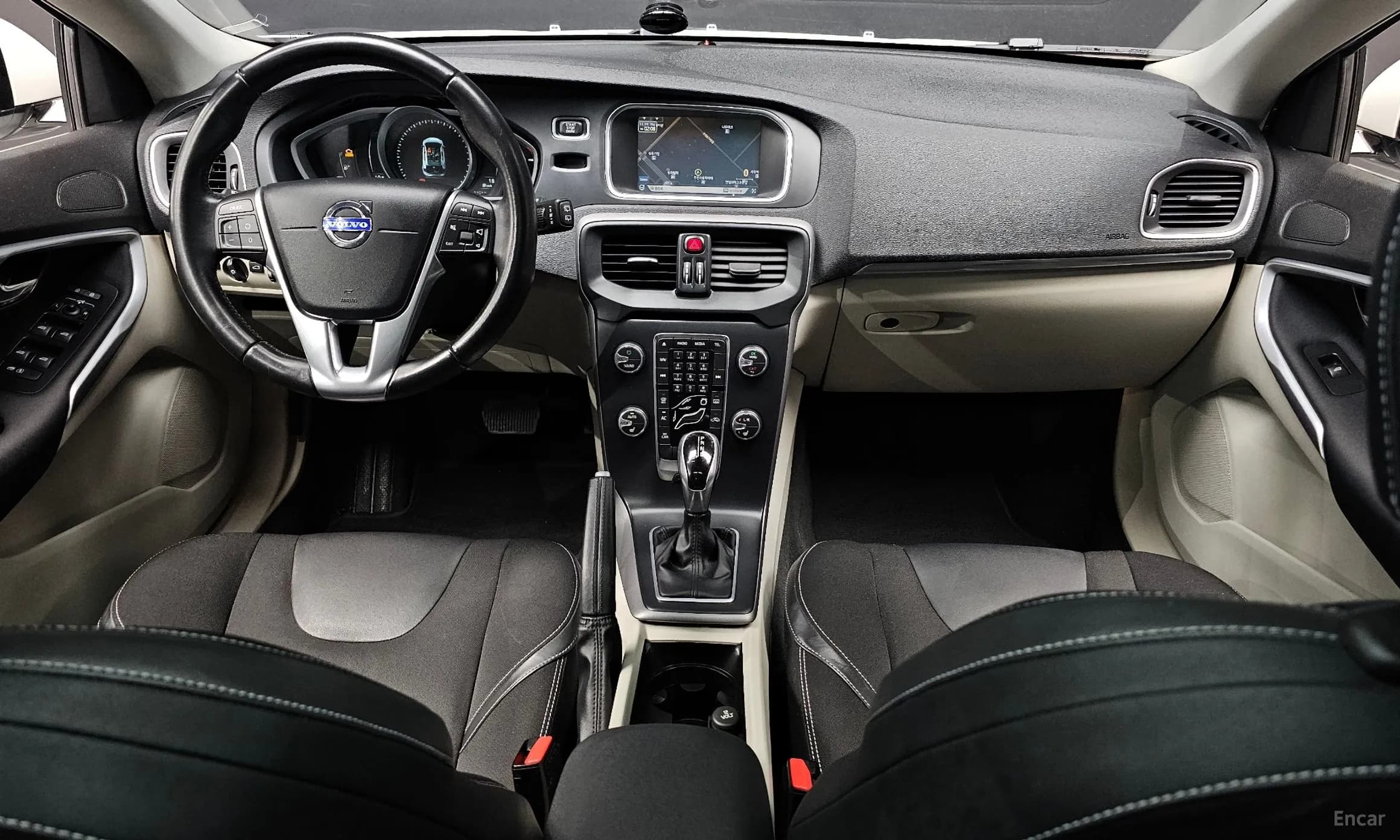 V40