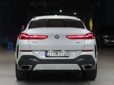 X6 (G06)