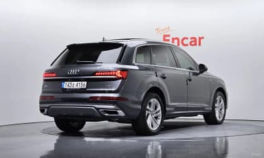 Q7 (4M)