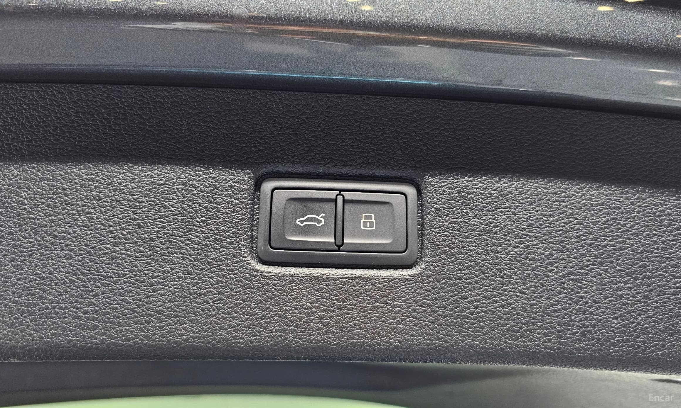 Q7 (4M)