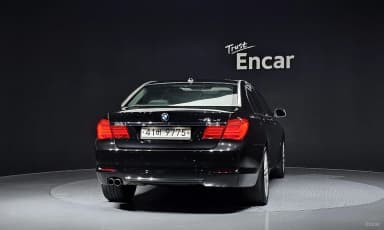 7 Series (F01)