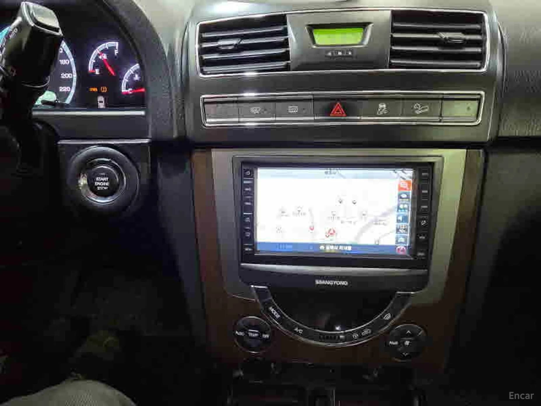 Rexton W