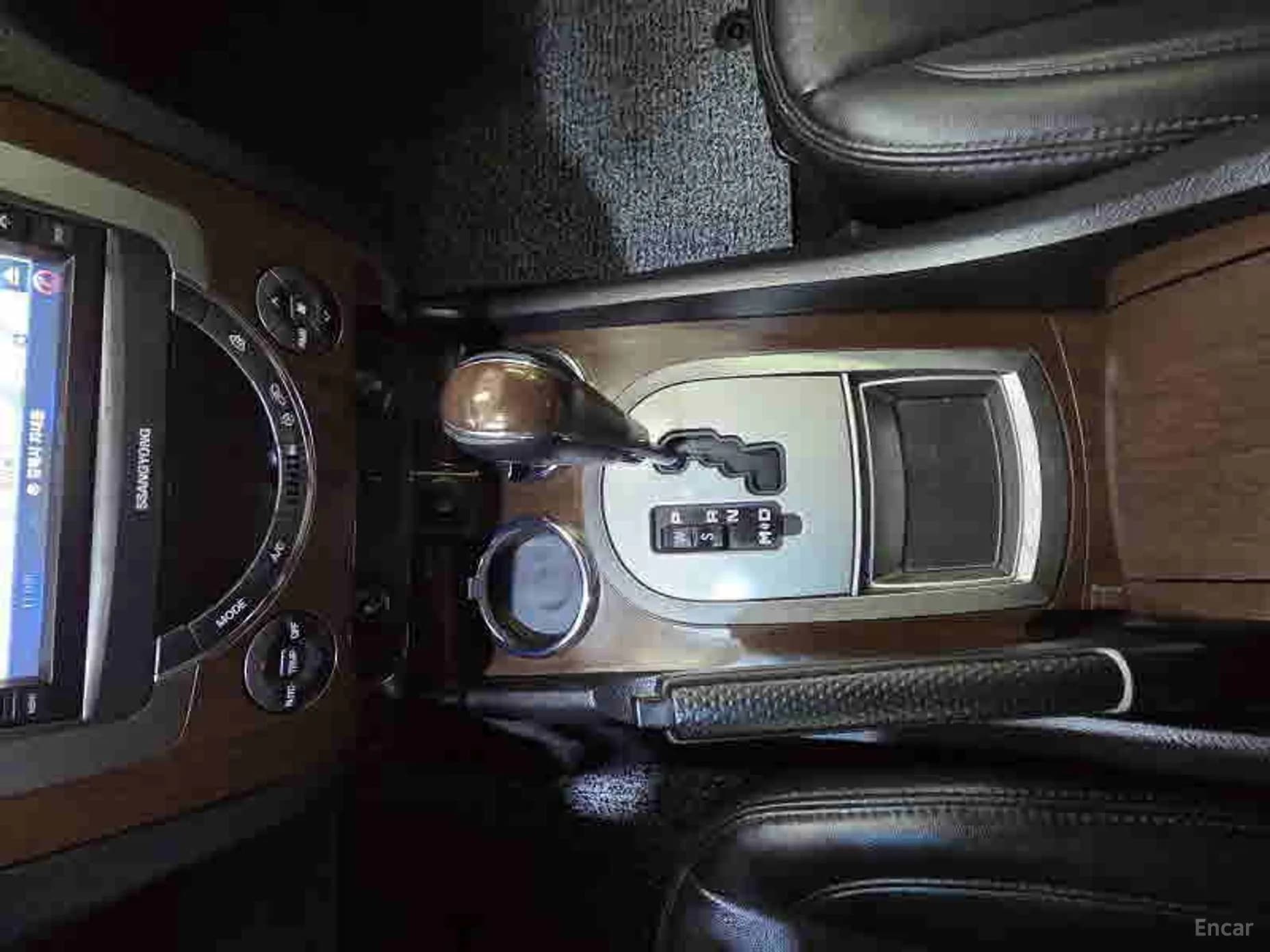 Rexton W
