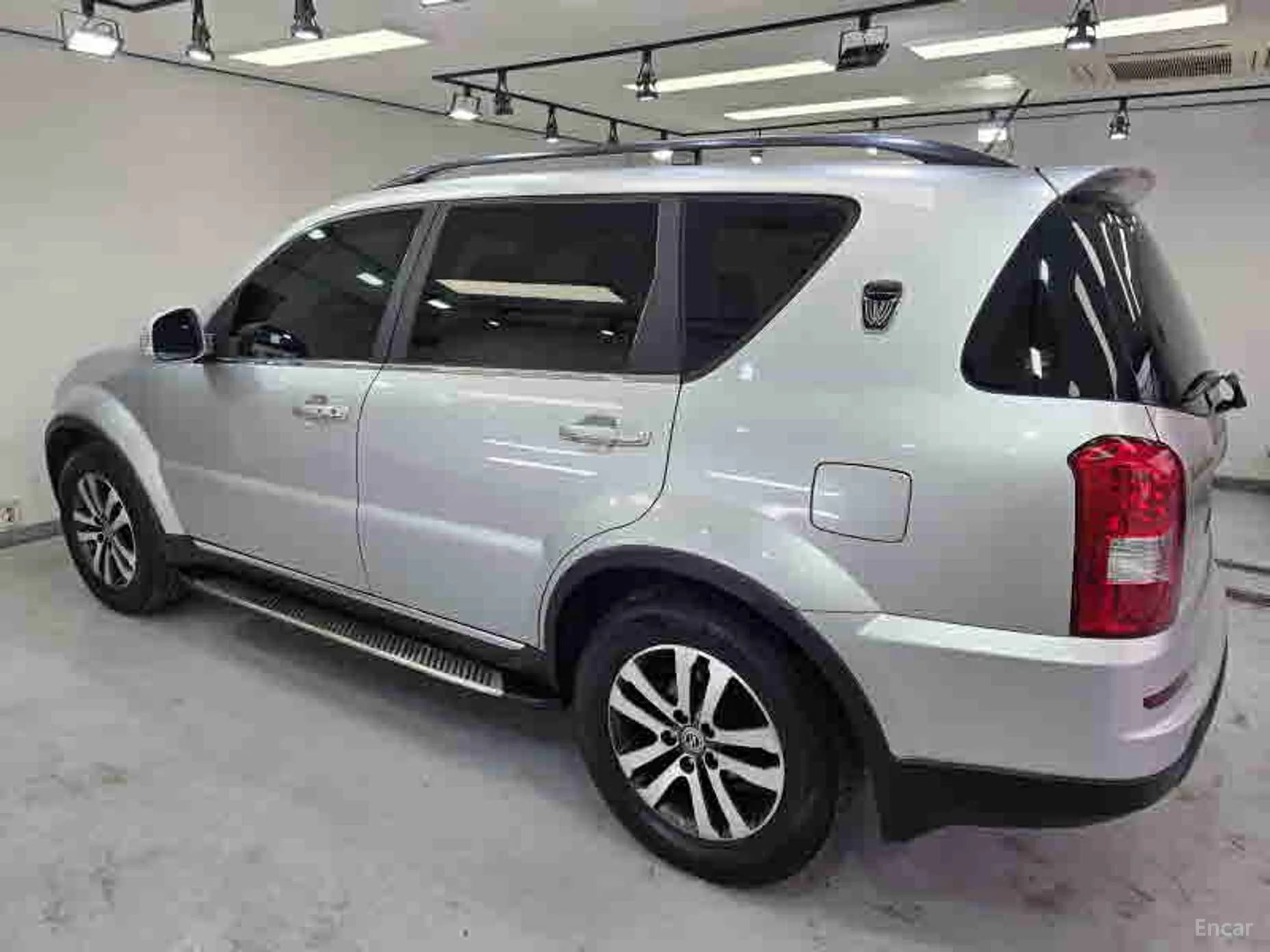 Rexton W