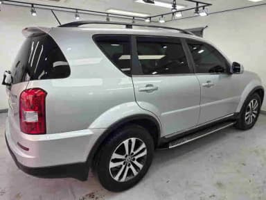 Rexton W