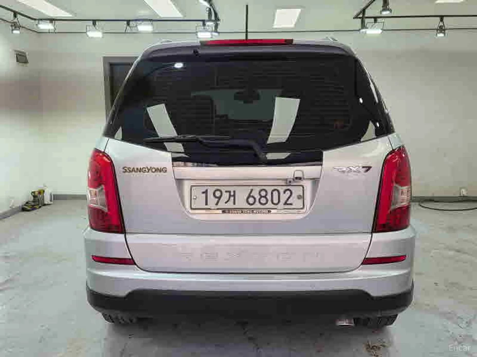 Rexton W