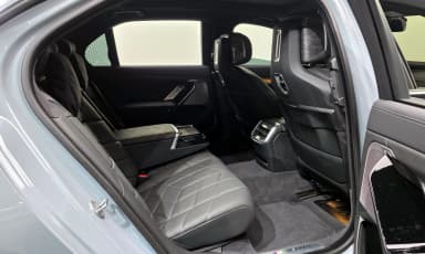 7 Series (G70)