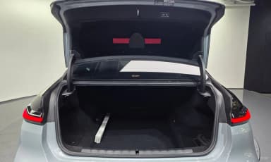 7 Series (G70)