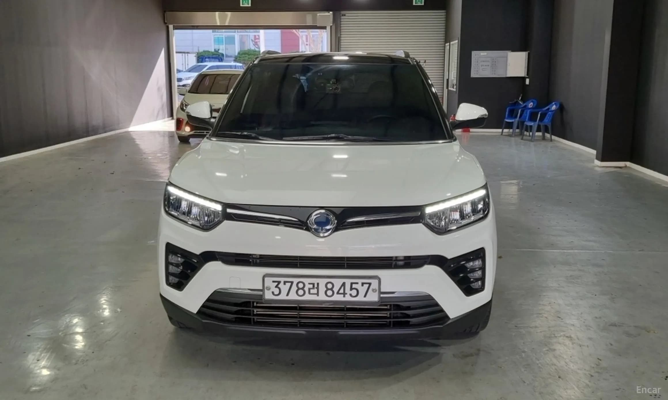 Berry New Tivoli