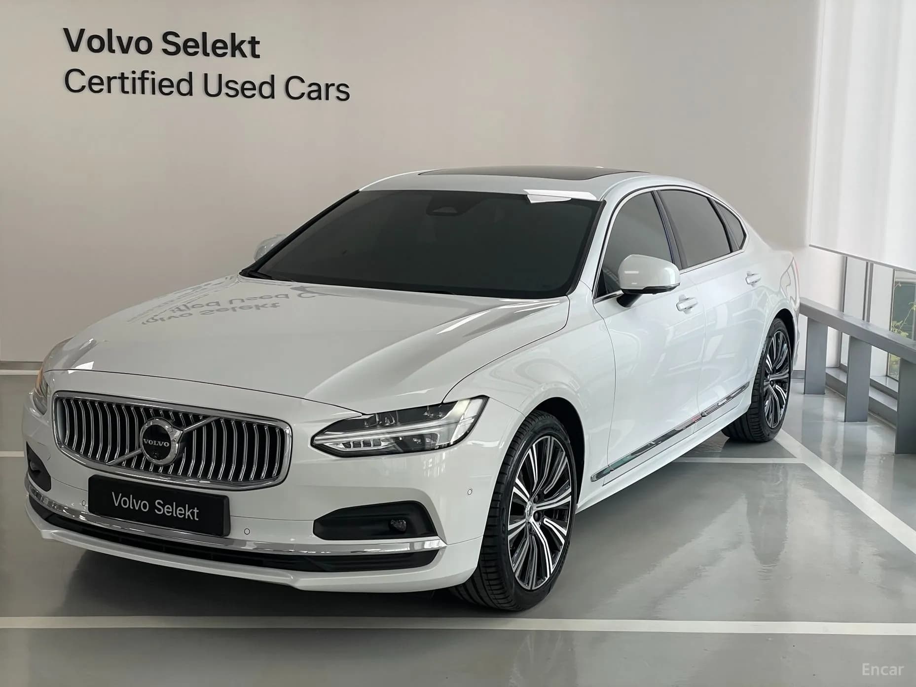 S90