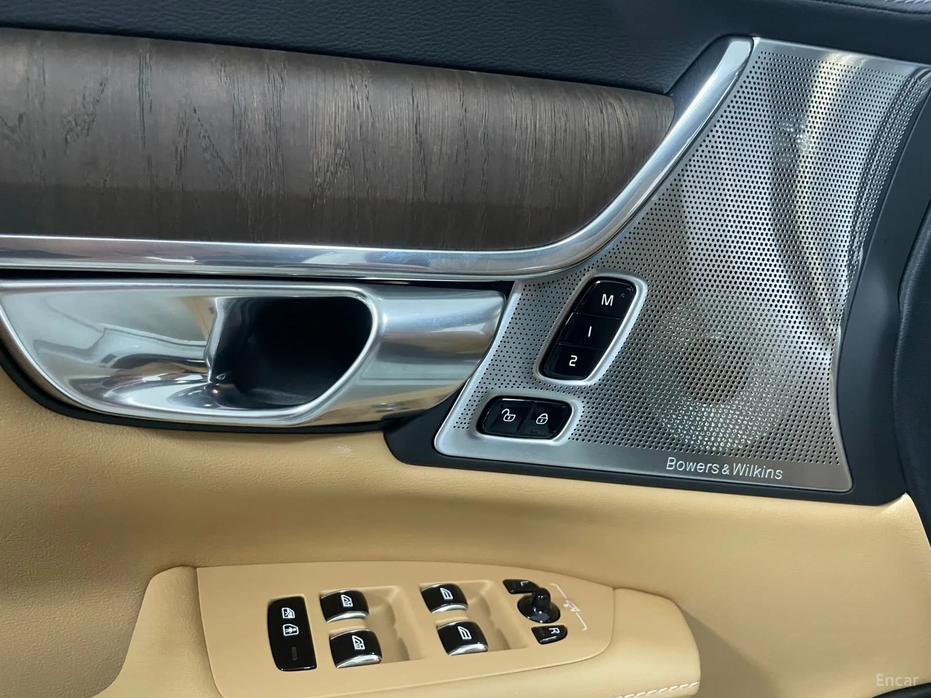 S90