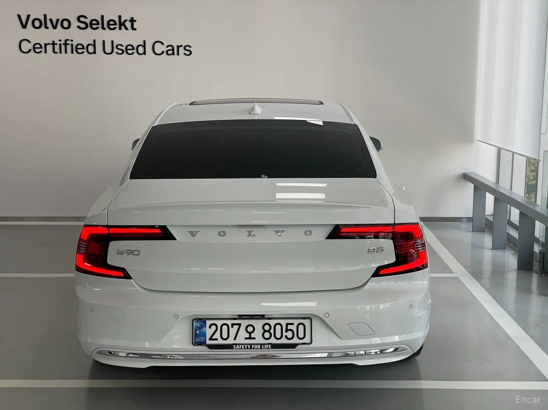 S90