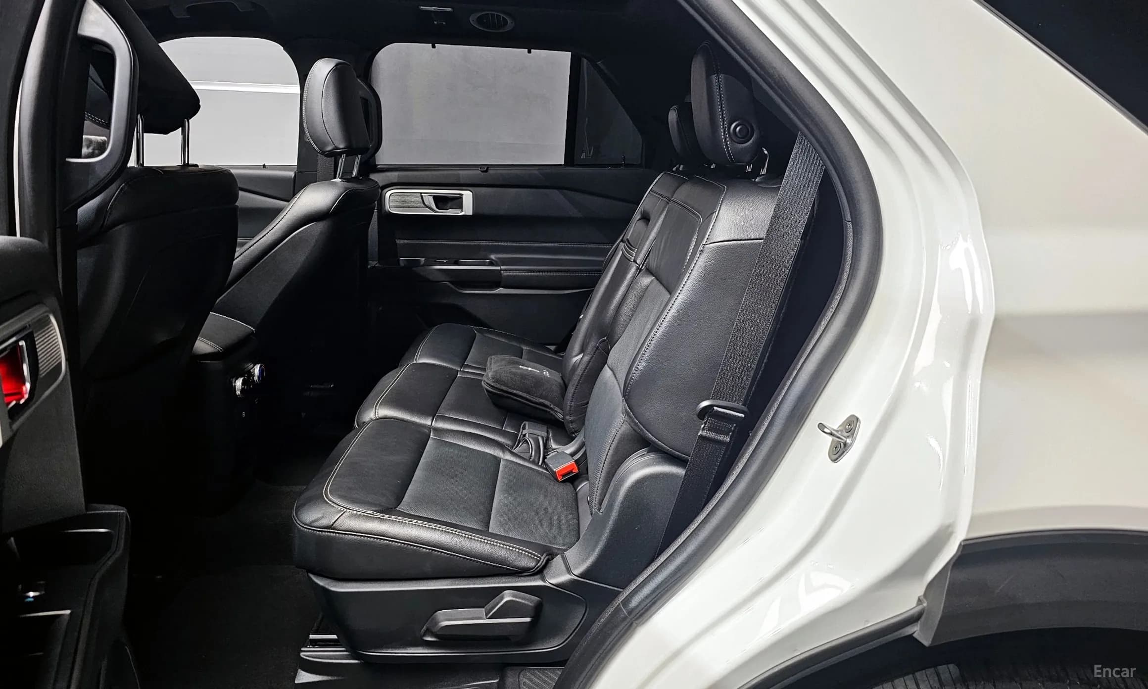 Explorer 6th Generation