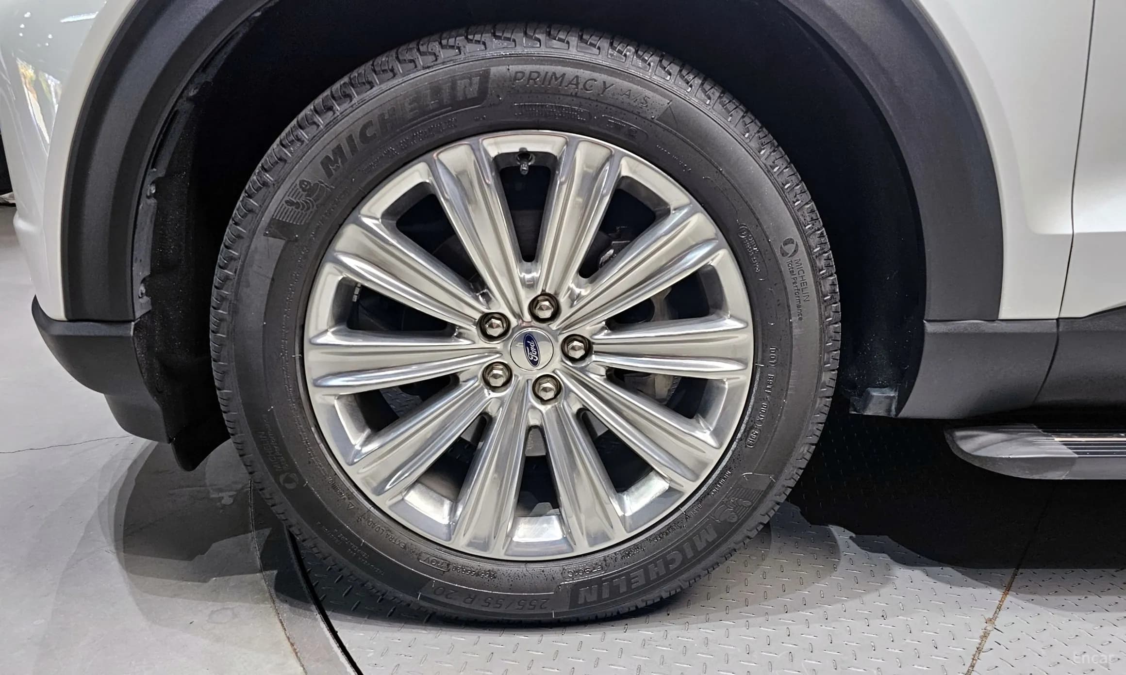 Explorer 6th Generation