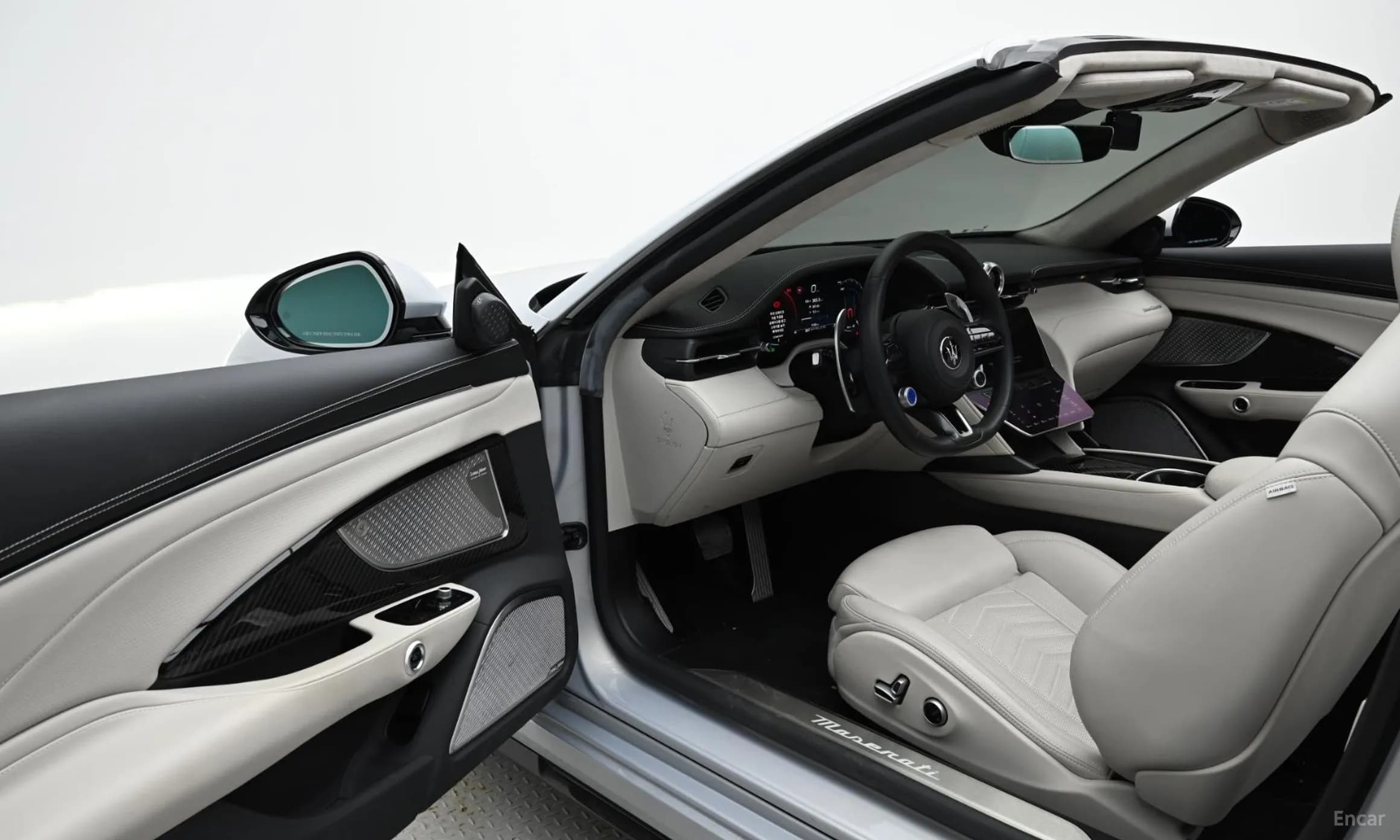 Gran Cabrio 2nd generation