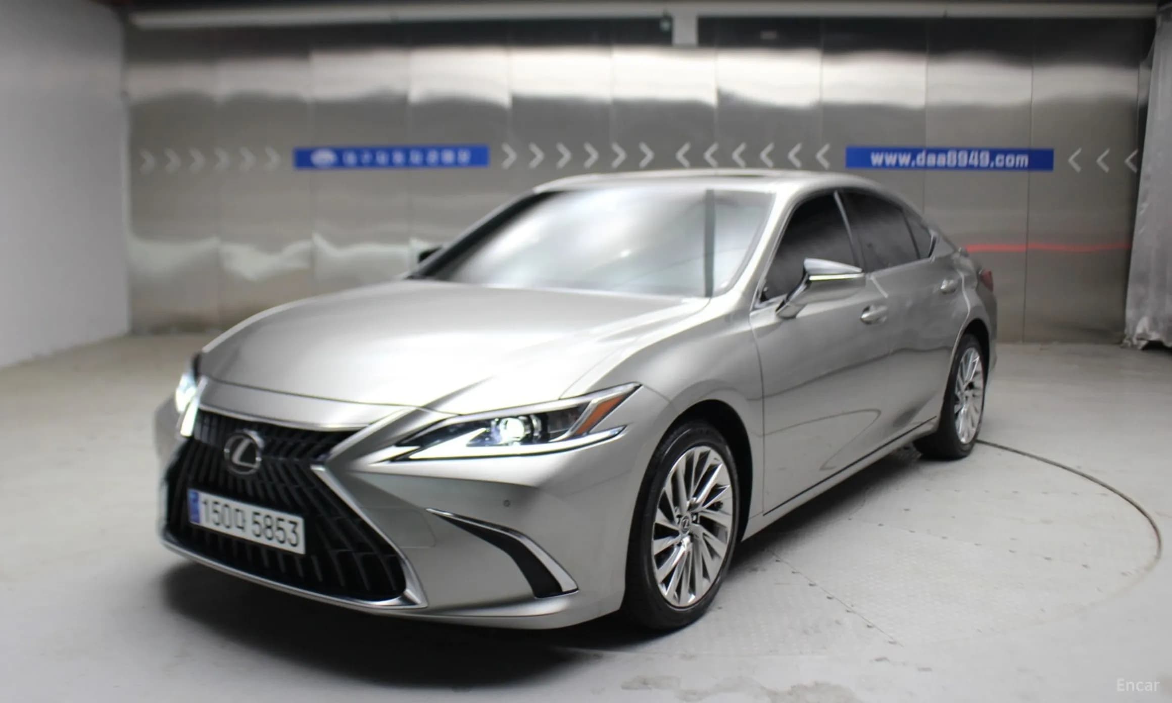 ES300h 7th Generation