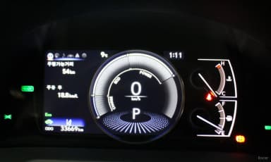 ES300h 7th Generation