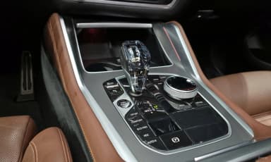 X6 (G06)