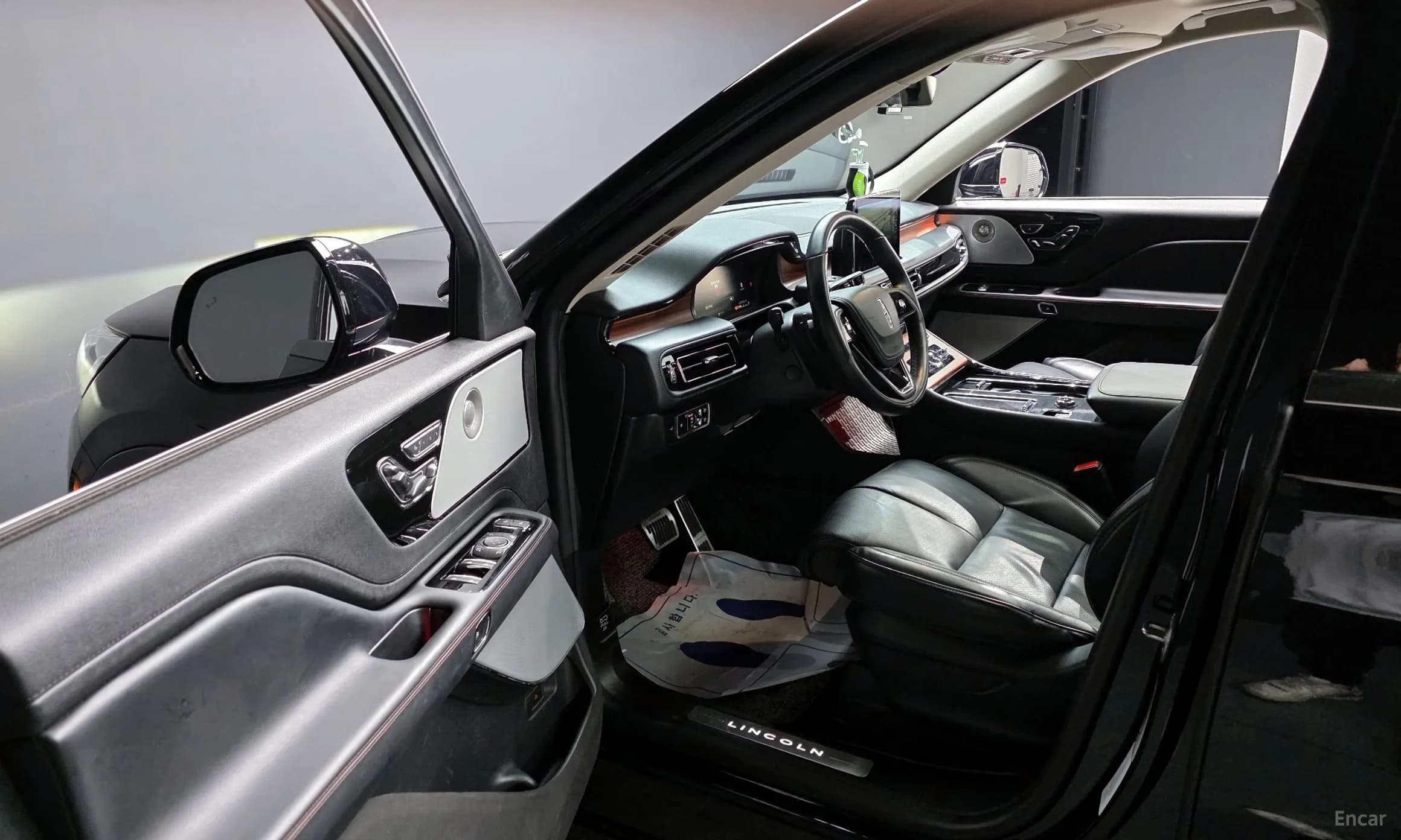 Aviator 2nd Generation