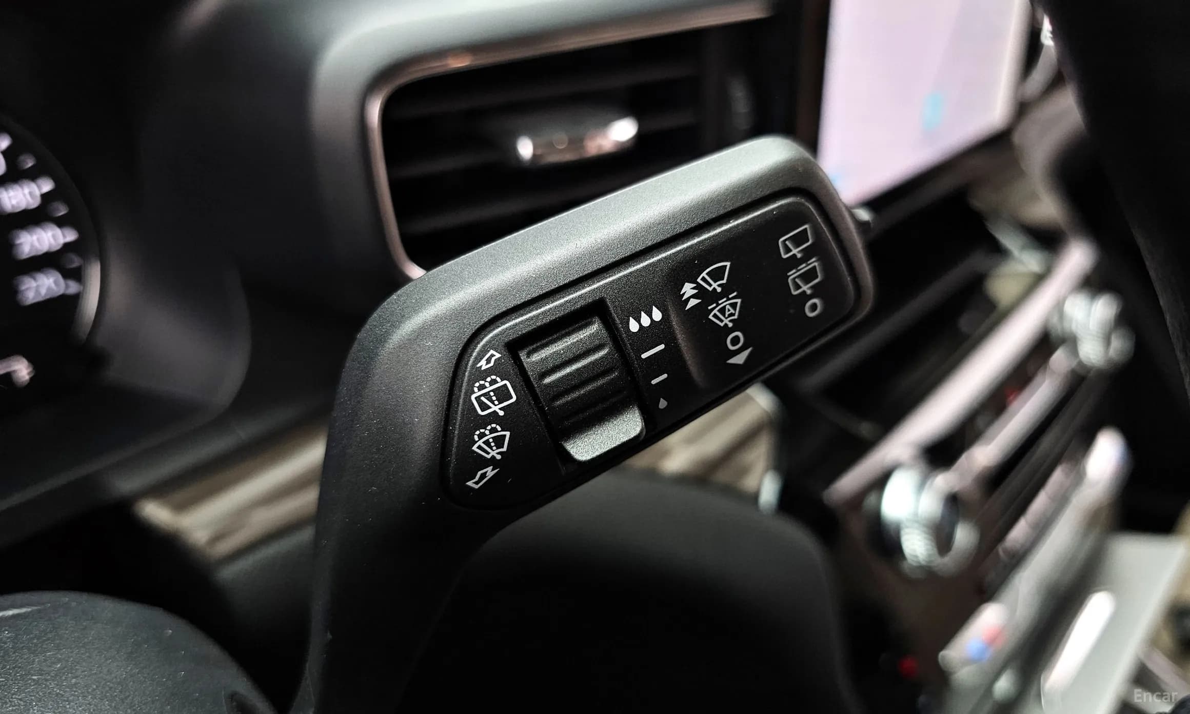 Explorer 6th Generation